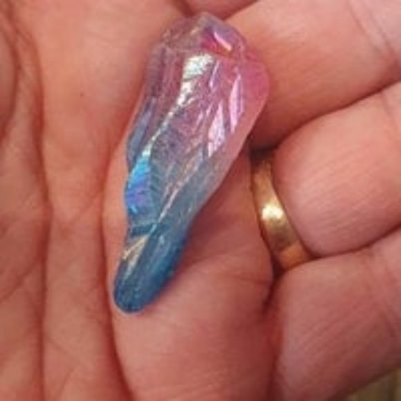 Other - Pink and blue aura quartz crystal 20-42mm